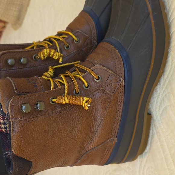 Brooks Brothers Duck Boots - Picture 3 of 7